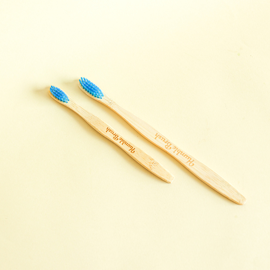 Escova Dental Infantil de Bambu - The Humble Co.