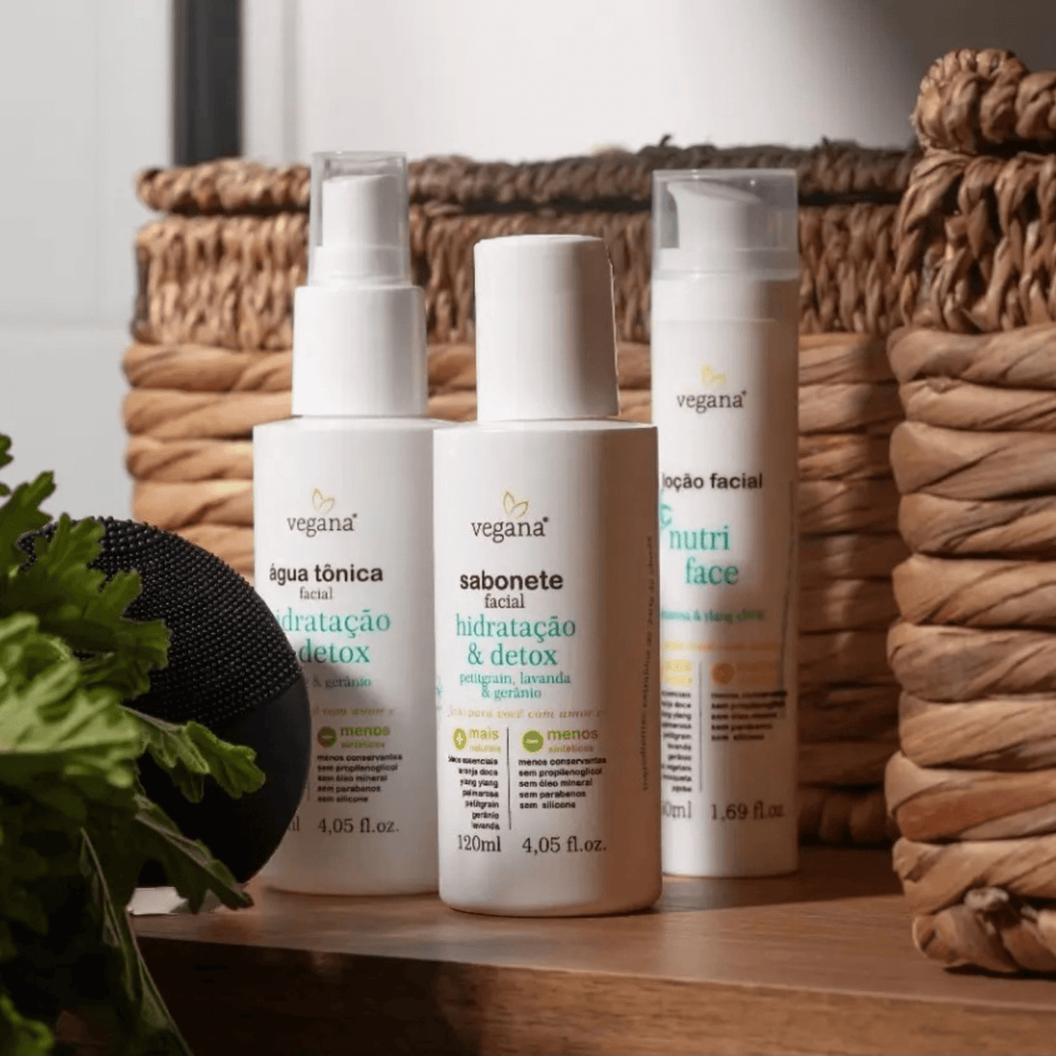 Sabonete Facial Hidratação &amp; Detox 120ml - Vegana WNF